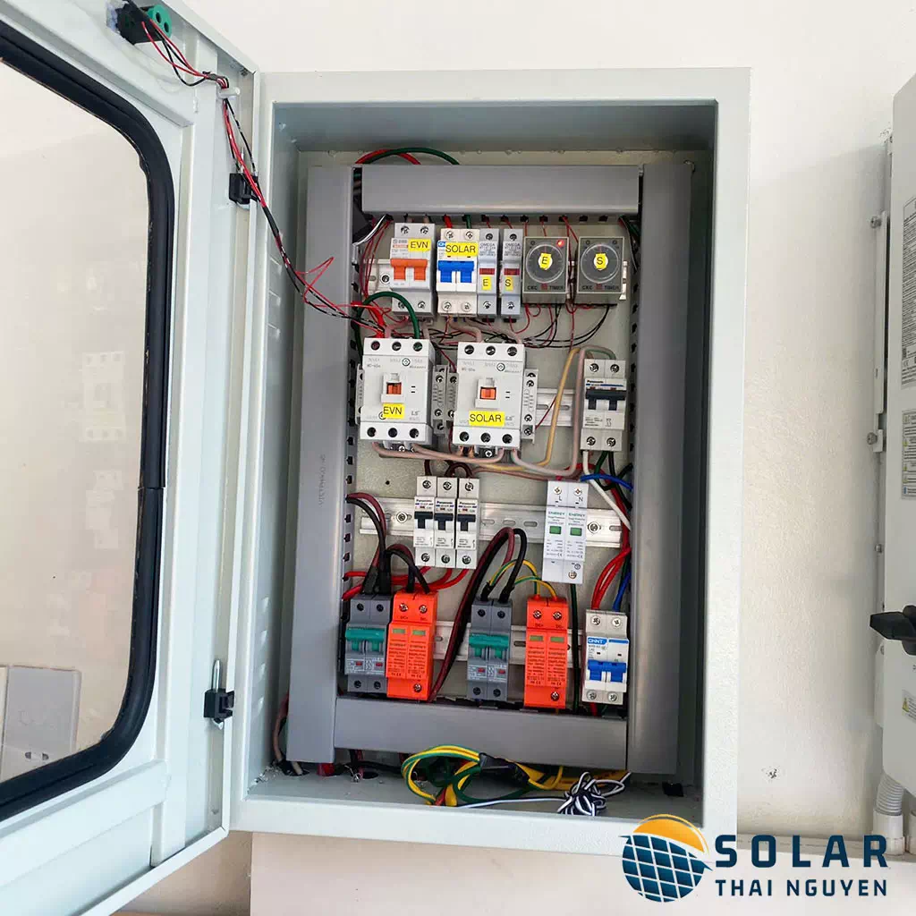 Tủ điện Solar Hybrid 1Pha, 3Pha 8 Tủ điện Solar Hybrid 1Pha, 3Pha - Ảnh 8